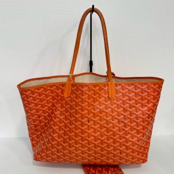 ***SOLD***Used authentic Goyard good condition St. Louis PM tote - Picture 4 of 4